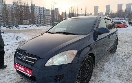 KIA cee'd I рестайлинг, 2008 год, 600 000 рублей, 2 фотография