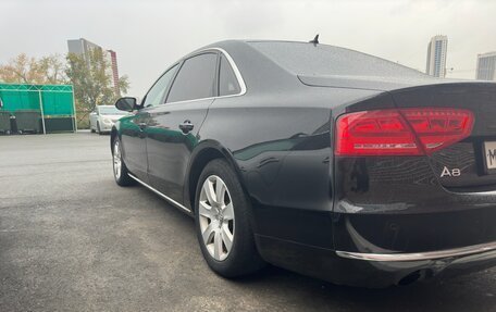 Audi A8, 2011 год, 1 290 000 рублей, 11 фотография