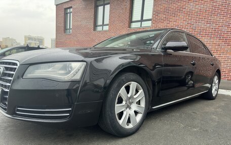 Audi A8, 2011 год, 1 290 000 рублей, 10 фотография