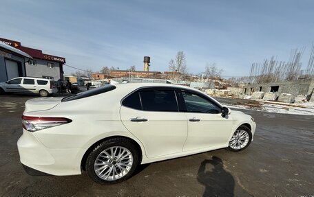 Toyota Camry, 2019 год, 2 550 000 рублей, 3 фотография