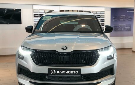 Skoda Kodiaq I, 2024 год, 5 600 000 рублей, 1 фотография