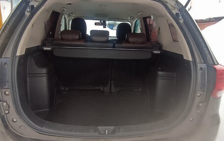 Mitsubishi Outlander III рестайлинг 3, 2015 год, 2 500 000 рублей, 5 фотография
