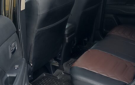 Mitsubishi Outlander III рестайлинг 3, 2015 год, 2 500 000 рублей, 15 фотография