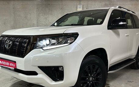 Toyota Land Cruiser Prado 150 рестайлинг 2, 2020 год, 6 850 000 рублей, 38 фотография