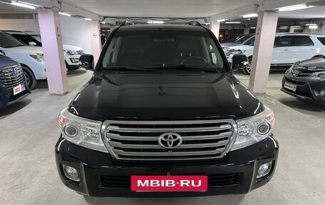 Toyota Land Cruiser 200, 2013 год, 3 650 000 рублей, 2 фотография