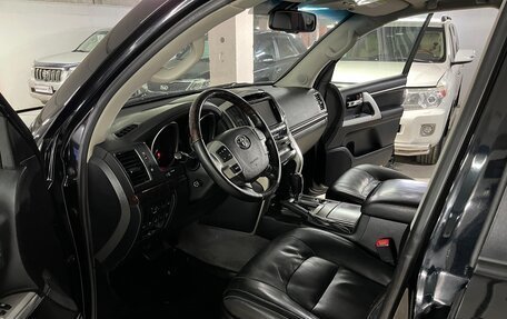 Toyota Land Cruiser 200, 2013 год, 3 650 000 рублей, 9 фотография