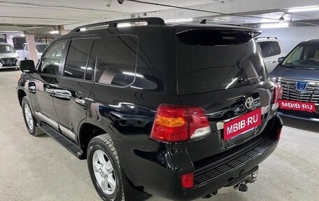 Toyota Land Cruiser 200, 2013 год, 3 650 000 рублей, 7 фотография