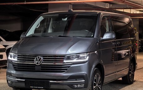 Volkswagen Multivan T6 рестайлинг, 2021 год, 6 490 000 рублей, 9 фотография