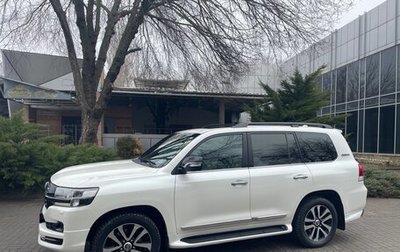 Toyota Land Cruiser 200, 2017 год, 5 750 000 рублей, 1 фотография