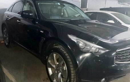 Infiniti FX II, 2011 год, 2 080 000 рублей, 1 фотография