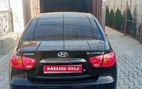 Hyundai Elantra IV, 2011 год, 900 000 рублей, 4 фотография