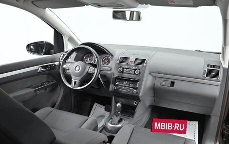 Volkswagen Touran III, 2011 год, 995 000 рублей, 11 фотография