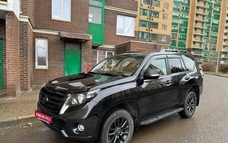 Toyota Land Cruiser Prado 150 рестайлинг 2, 2017 год, 4 650 000 рублей, 9 фотография