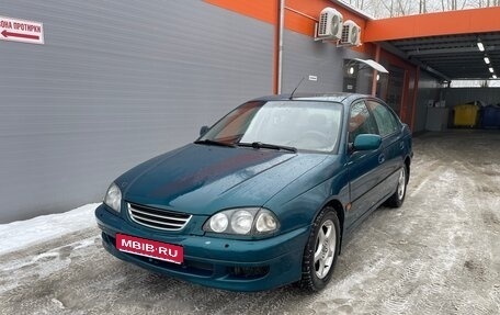 Toyota Avensis III рестайлинг, 1999 год, 175 000 рублей, 1 фотография