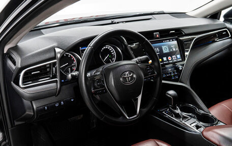 Toyota Camry, 2019 год, 2 805 000 рублей, 14 фотография