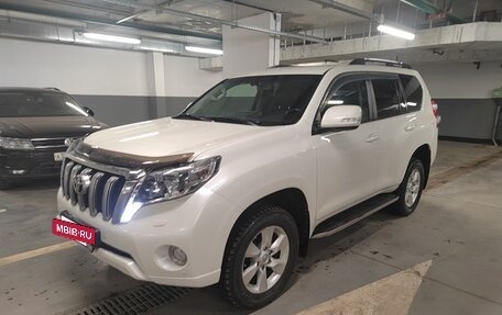 Toyota Land Cruiser Prado 150 рестайлинг 2, 2015 год, 3 950 000 рублей, 3 фотография