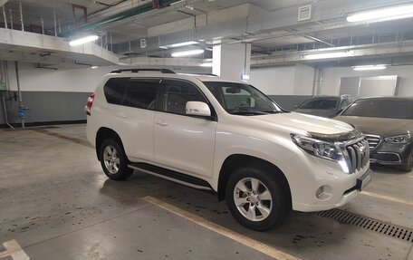 Toyota Land Cruiser Prado 150 рестайлинг 2, 2015 год, 3 950 000 рублей, 9 фотография