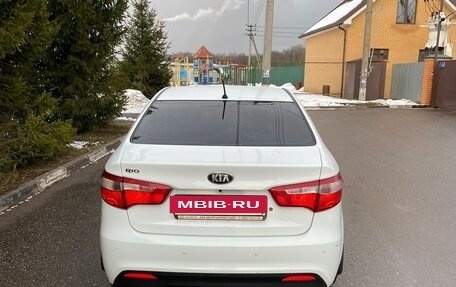 KIA Rio III рестайлинг, 2013 год, 750 000 рублей, 4 фотография