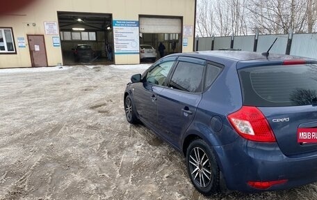 KIA cee'd I рестайлинг, 2011 год, 720 000 рублей, 7 фотография