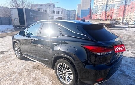 Lexus RX IV рестайлинг, 2020 год, 6 900 000 рублей, 4 фотография