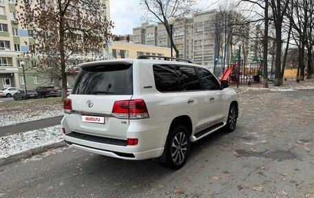 Toyota Land Cruiser 200, 2016 год, 5 698 000 рублей, 6 фотография