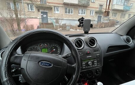 Ford Fiesta, 2006 год, 430 000 рублей, 6 фотография