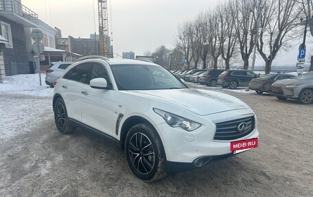 Infiniti QX70, 2017 год, 3 100 000 рублей, 2 фотография