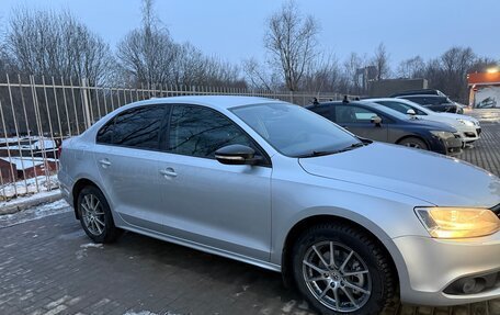 Volkswagen Jetta VI, 2013 год, 1 270 000 рублей, 4 фотография