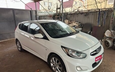 Hyundai Solaris II рестайлинг, 2012 год, 819 000 рублей, 1 фотография