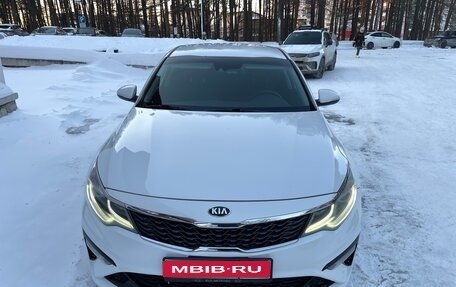 KIA Optima IV, 2019 год, 1 980 000 рублей, 1 фотография