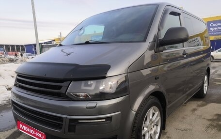 Volkswagen Caravelle T5, 2011 год, 1 790 000 рублей, 1 фотография