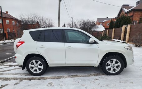 Toyota RAV4, 2011 год, 1 833 000 рублей, 4 фотография