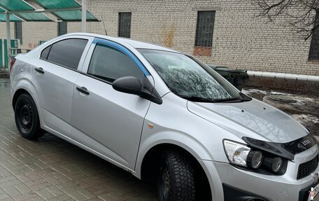 Chevrolet Aveo III, 2013 год, 655 000 рублей, 3 фотография