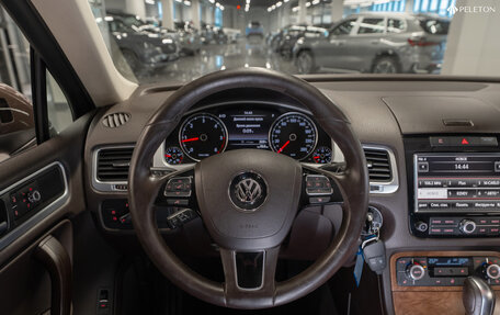 Volkswagen Touareg III, 2014 год, 2 240 000 рублей, 13 фотография