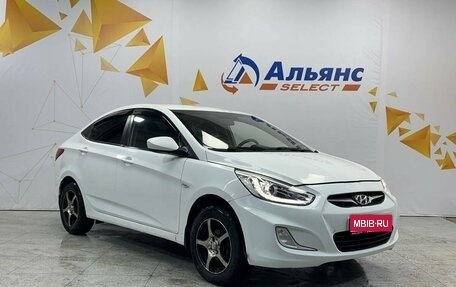 Hyundai Solaris II рестайлинг, 2013 год, 580 000 рублей, 1 фотография