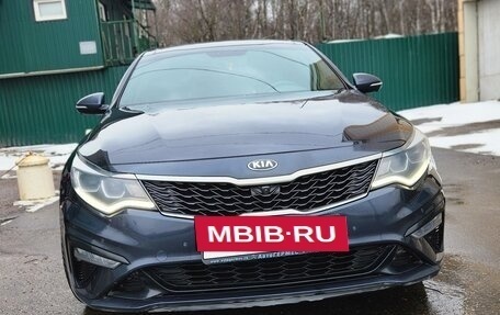 KIA Optima IV, 2019 год, 2 400 000 рублей, 2 фотография