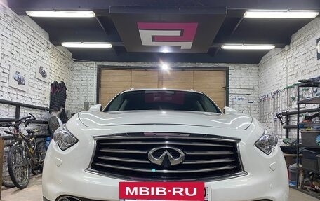 Infiniti FX II, 2012 год, 1 850 000 рублей, 11 фотография