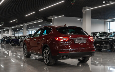 Maserati Levante I, 2016 год, 4 340 000 рублей, 4 фотография