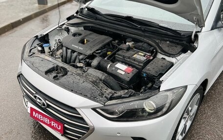 Hyundai Elantra VI рестайлинг, 2017 год, 1 750 000 рублей, 14 фотография