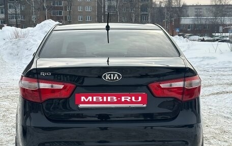 KIA Rio III рестайлинг, 2013 год, 820 000 рублей, 5 фотография