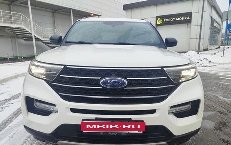 Ford Explorer VI, 2019 год, 3 750 000 рублей, 2 фотография