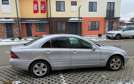 Mercedes-Benz C-Класс, 2002 год, 356 000 рублей, 3 фотография