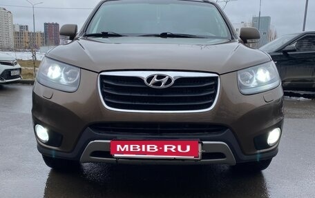 Hyundai Santa Fe III рестайлинг, 2012 год, 1 450 000 рублей, 2 фотография