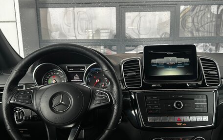 Mercedes-Benz GLS, 2017 год, 3 999 999 рублей, 9 фотография