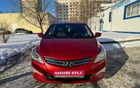 Hyundai Solaris II рестайлинг, 2016 год, 990 000 рублей, 3 фотография