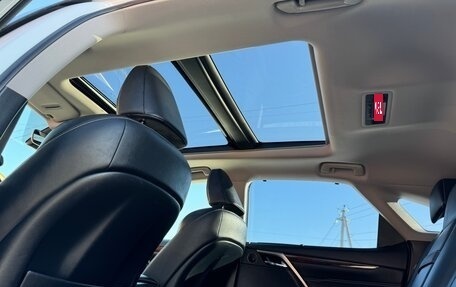 Lexus RX IV рестайлинг, 2017 год, 4 195 000 рублей, 4 фотография