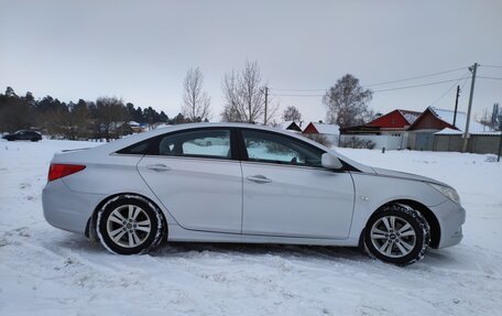 Hyundai Sonata VI, 2012 год, 980 000 рублей, 3 фотография