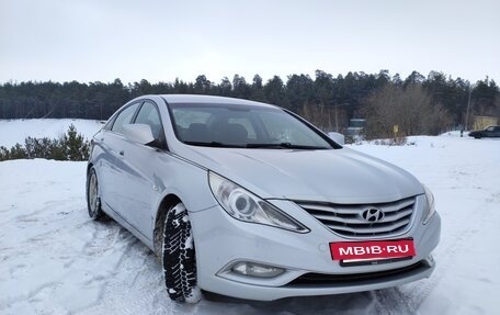 Hyundai Sonata VI, 2012 год, 980 000 рублей, 2 фотография