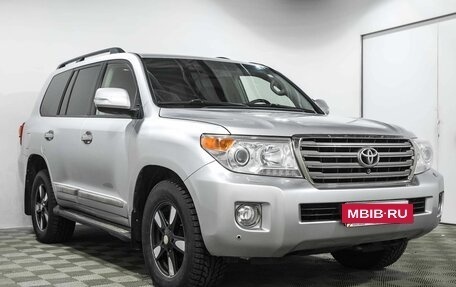 Toyota Land Cruiser 200, 2012 год, 3 640 000 рублей, 4 фотография