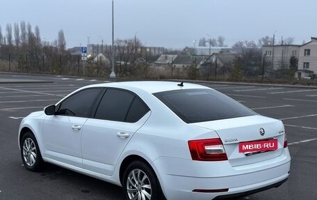 Skoda Octavia, 2020 год, 1 600 000 рублей, 2 фотография